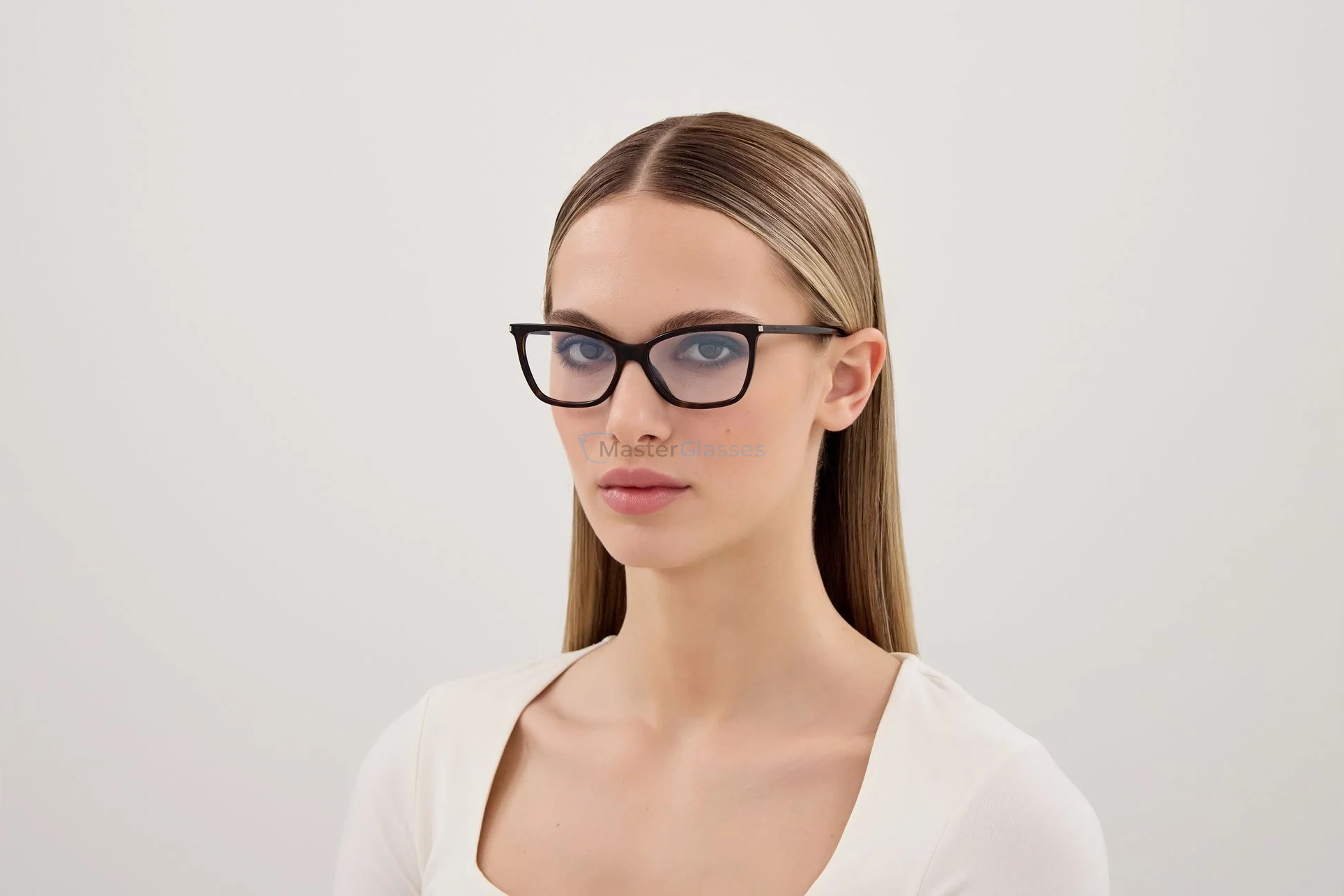 Saint Laurent SL 834-002 53 ������