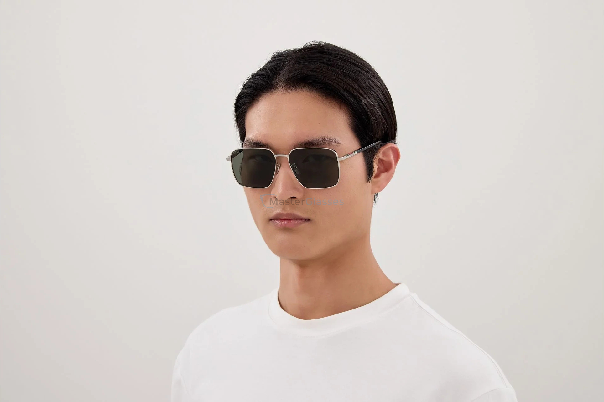 Солнцезащитные очки Gucci GG1965SK 001