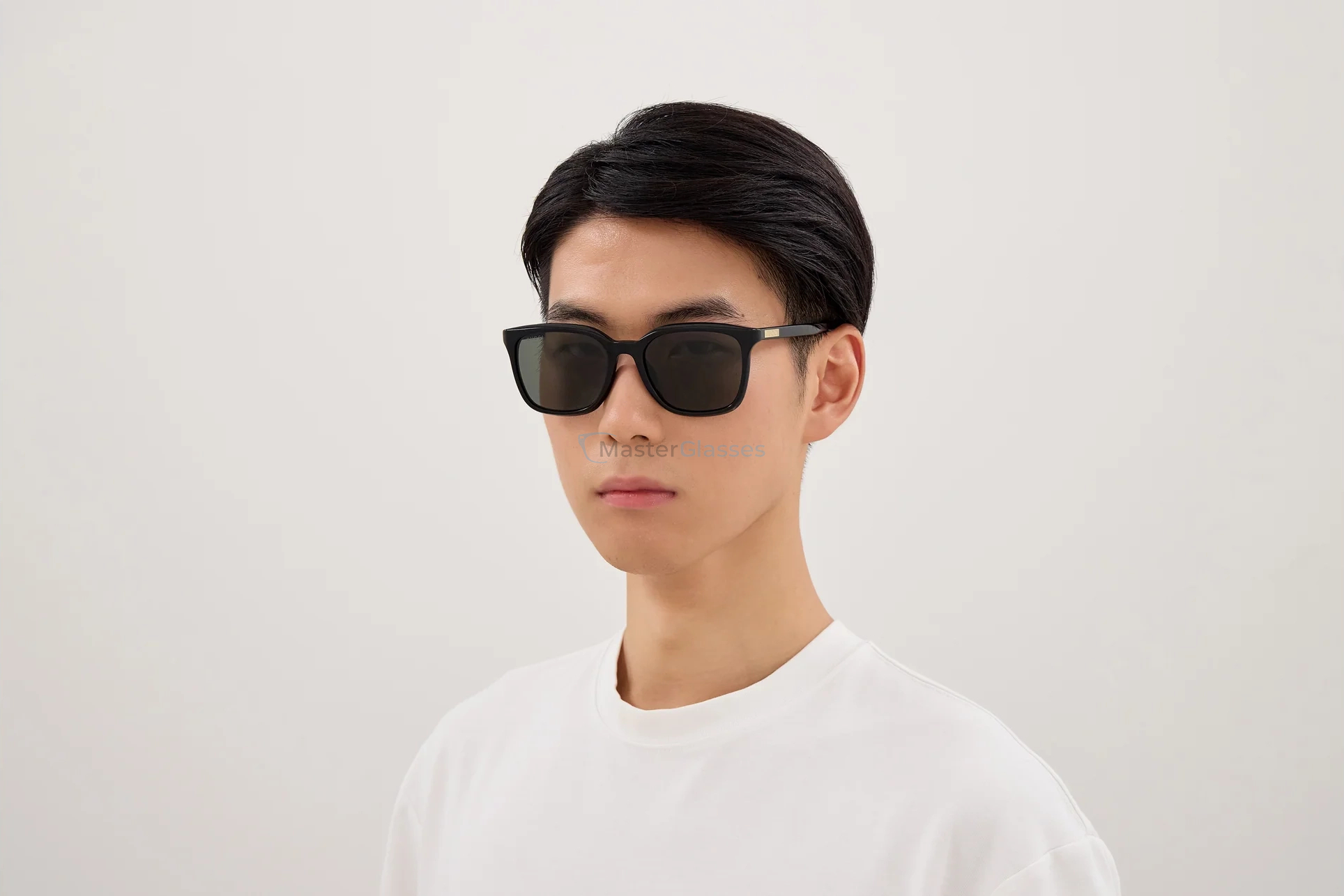 Солнцезащитные очки Gucci GG2080SK-001 55