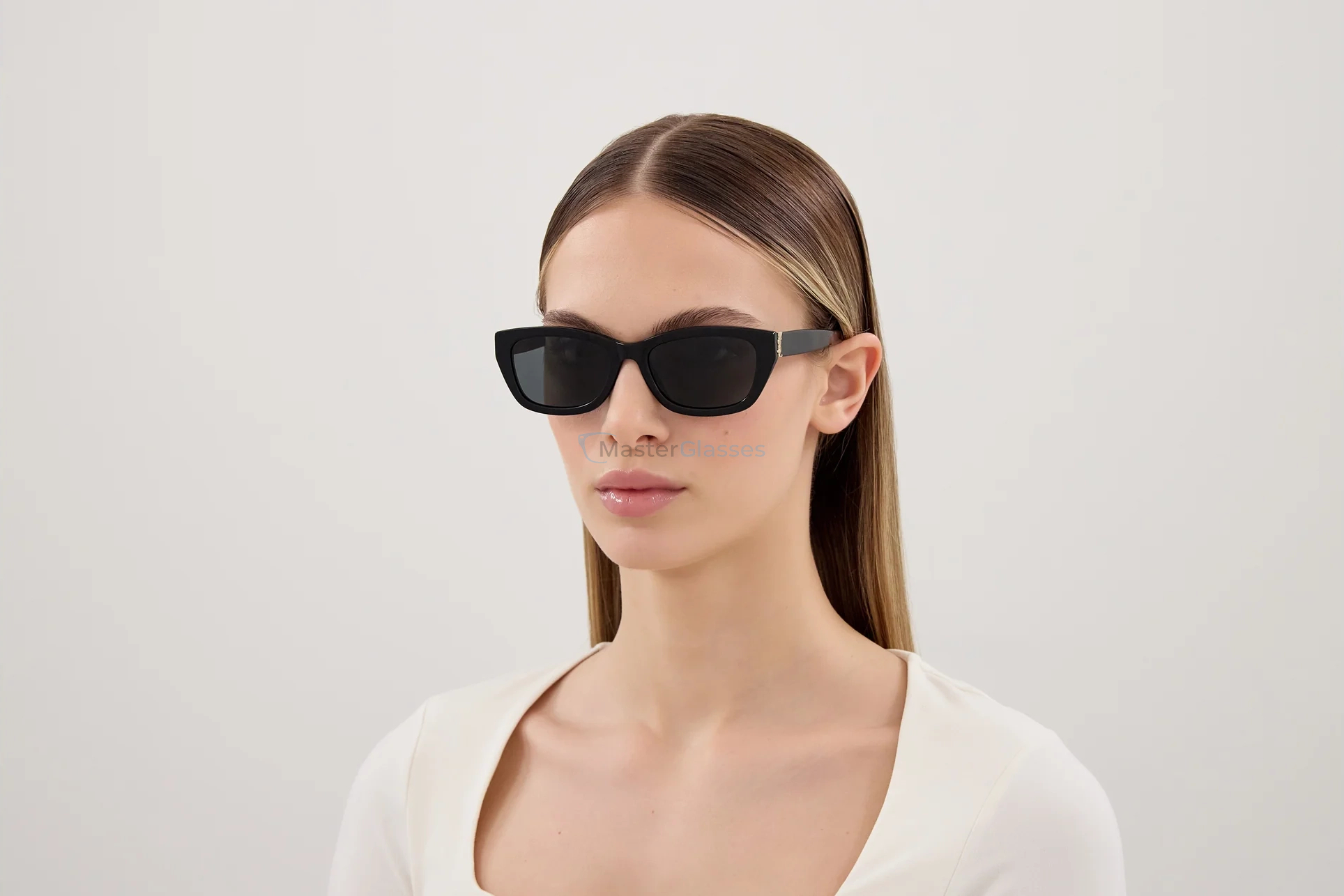 Солнцезащитные очки Saint Laurent SL M153-001 55