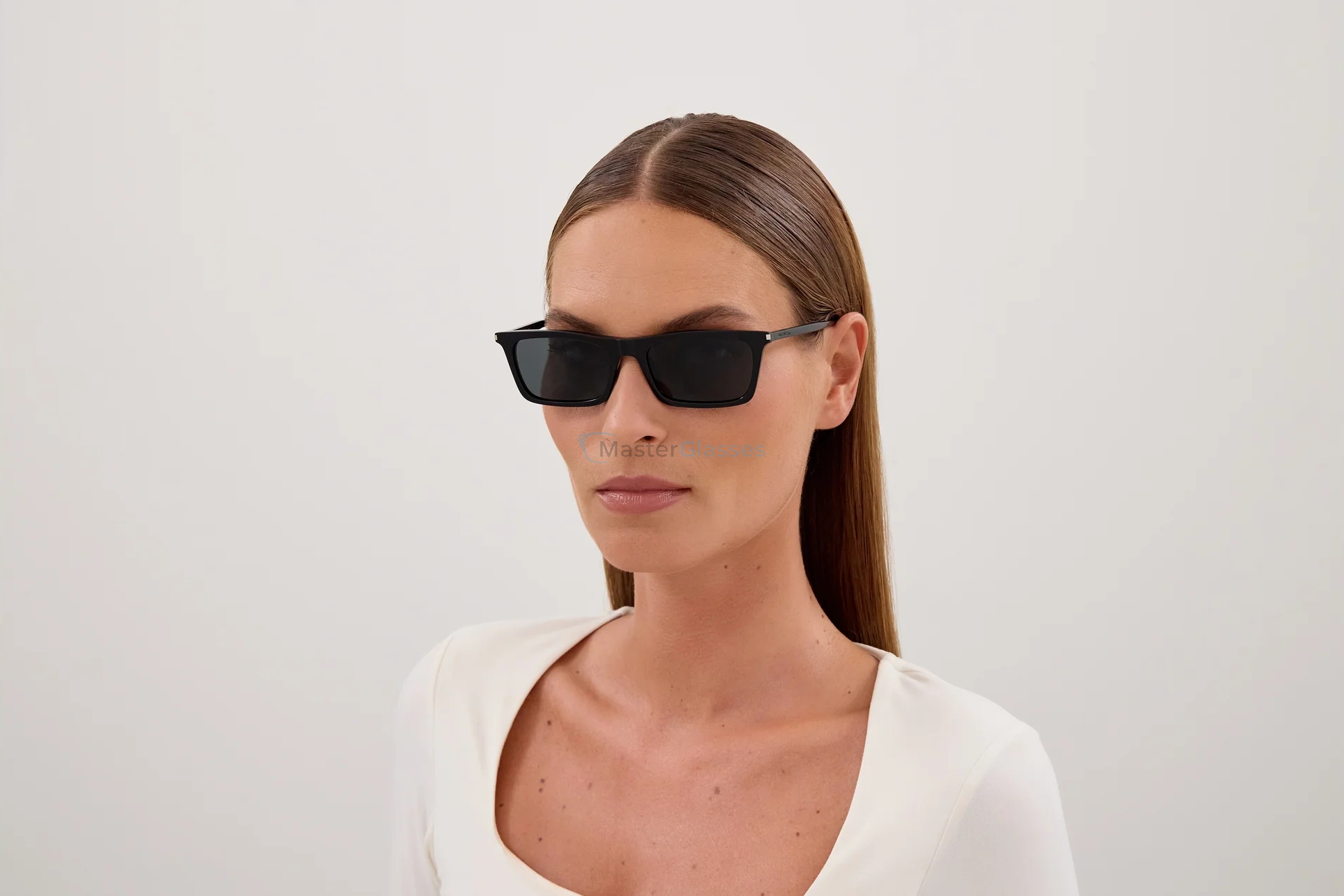 Солнцезащитные очки Saint Laurent SL 890 BETTY THIN-001 54