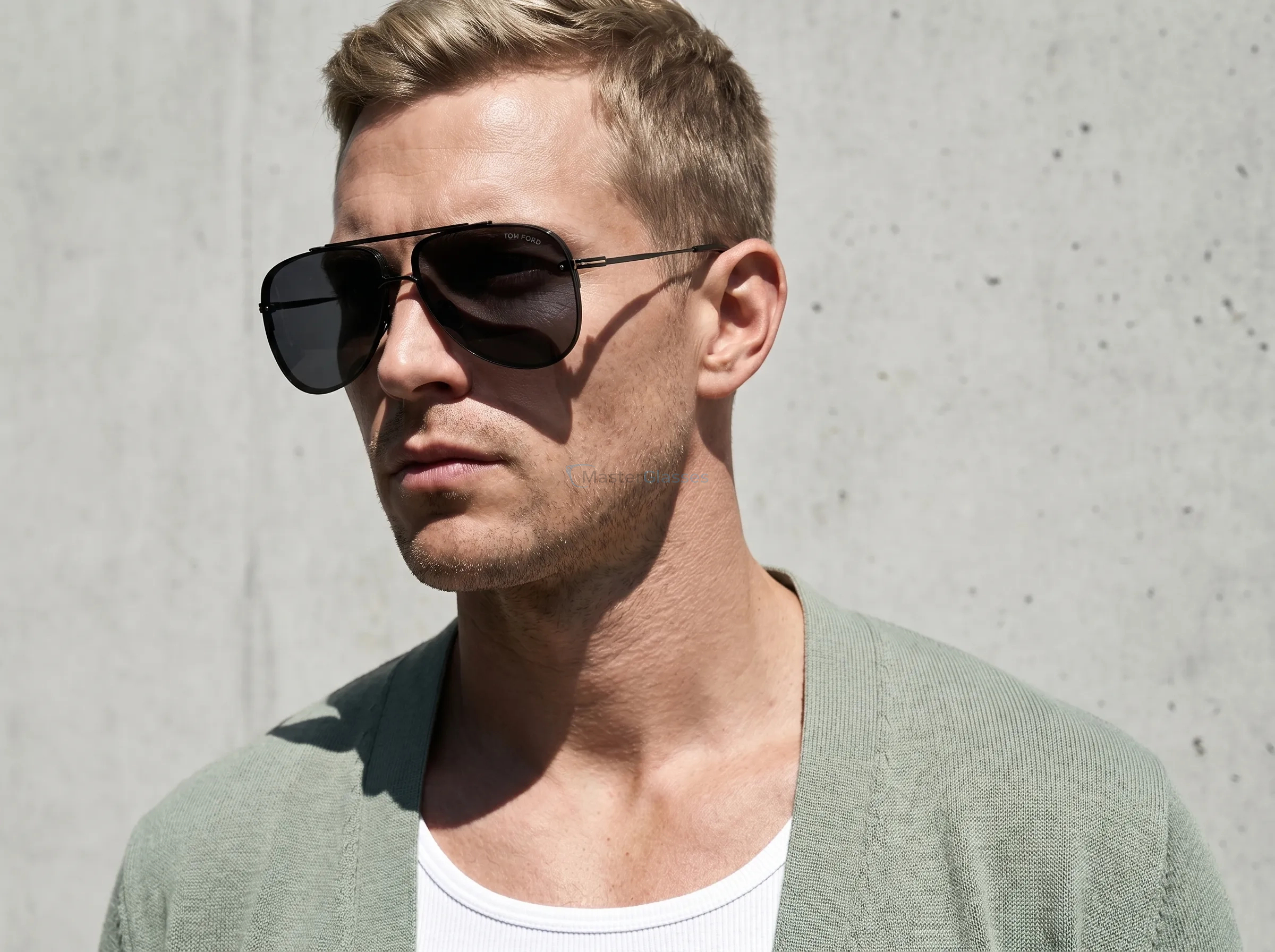Солнцезащитные очки Tom Ford TF 1071 01A 62