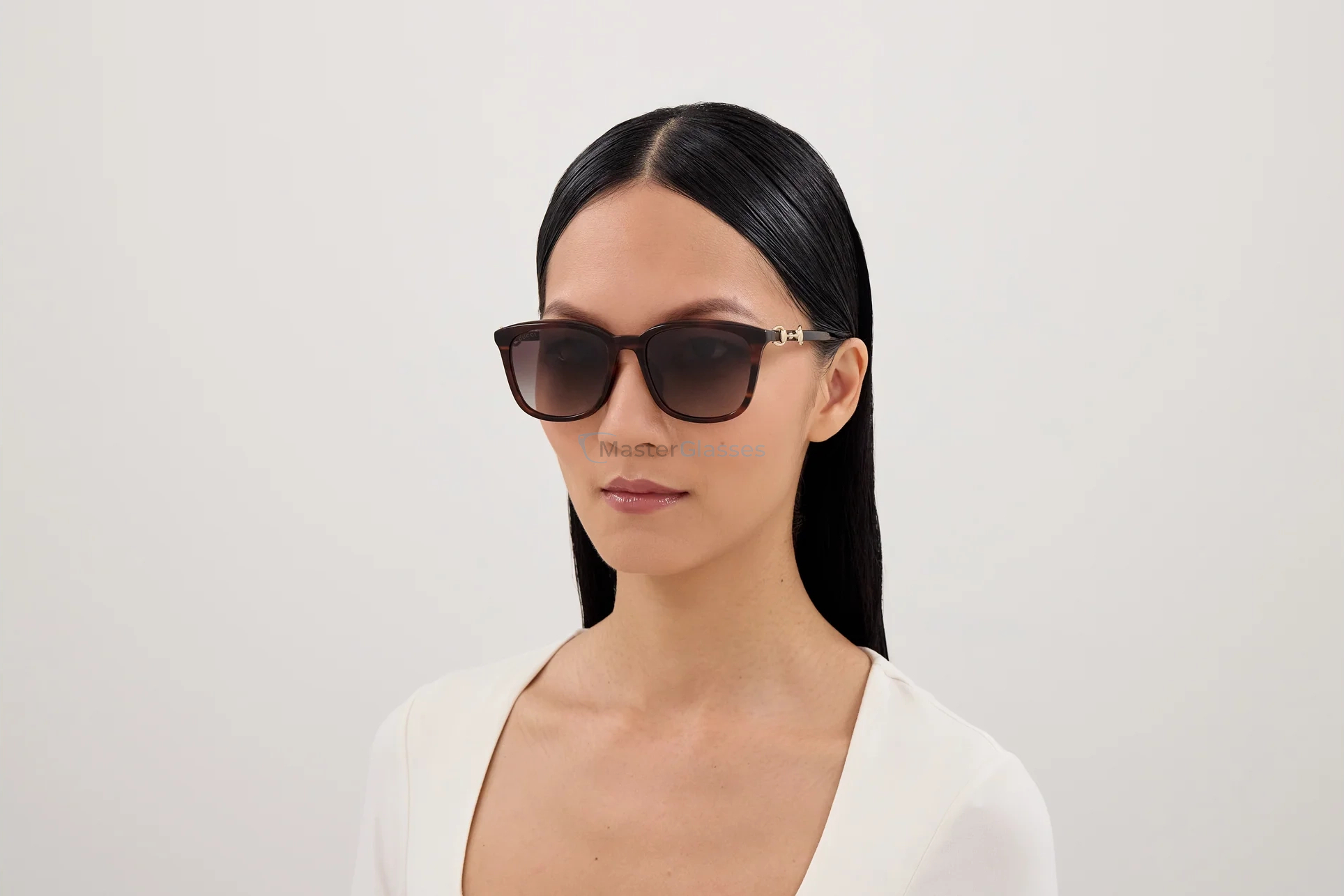 Солнцезащитные очки Gucci GG2057SK-002