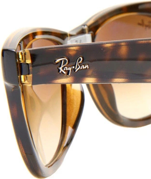�������������� ���� Ray-Ban Wayfarer Folding Classic RB4105 710/51