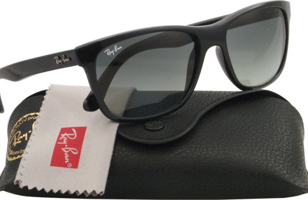 Солнцезащитные очки Ray-Ban RB4181 601/71