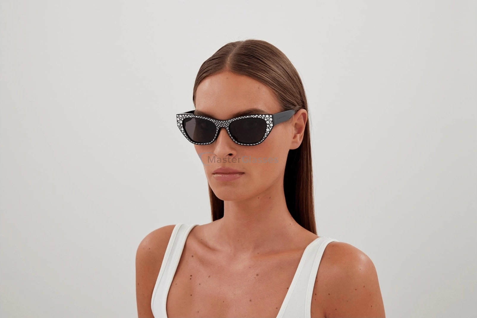 Alexander McQueen AM0465S-002 54 ���� ��������������