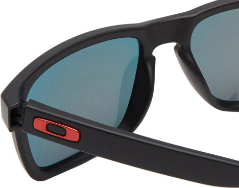 Солнцезащитные очки Oakley Holbrook OO9102-36