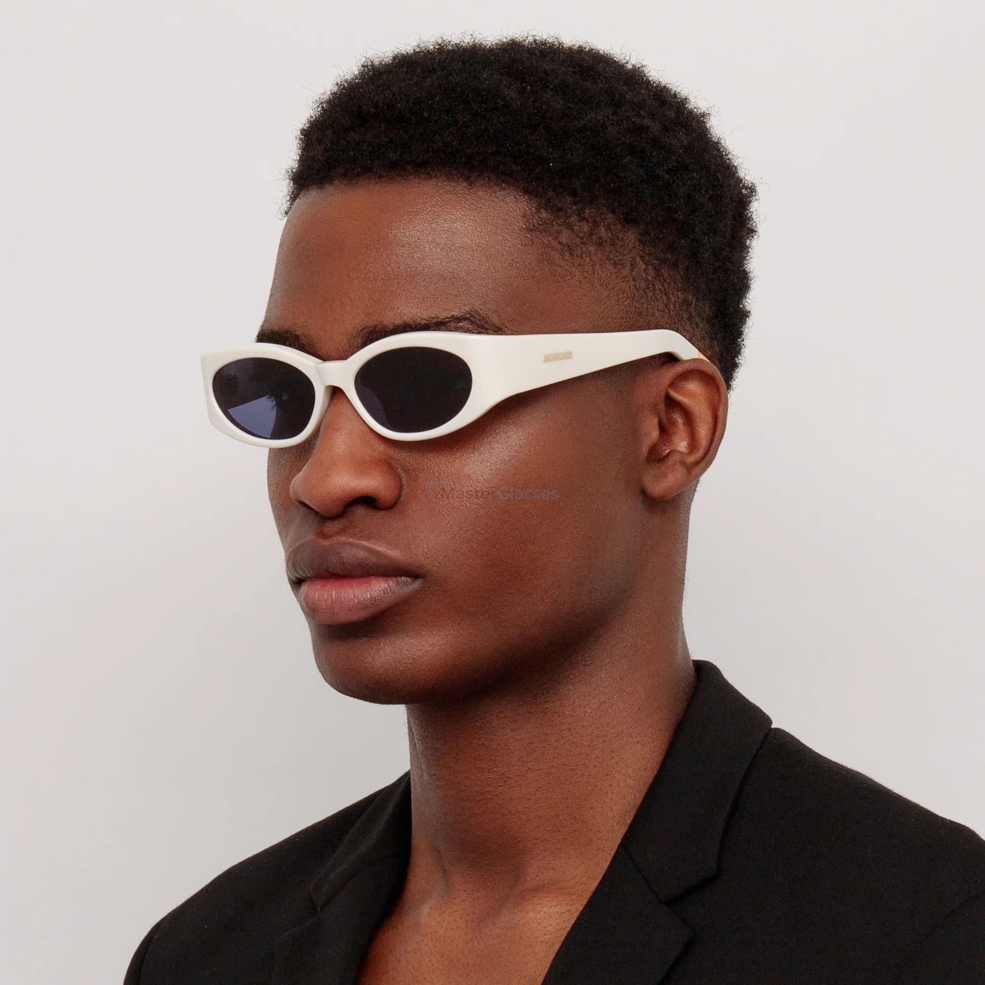 Солнцезащитные очки Jacquemus Jac-4./7